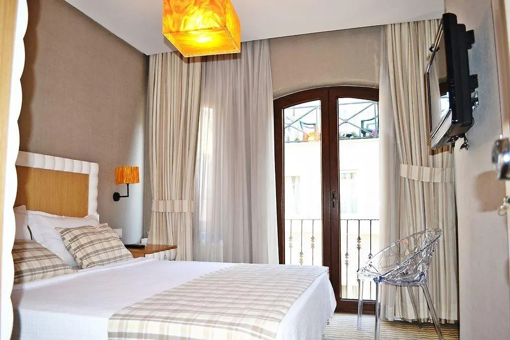 Alyon Suite Hotel Istanbul